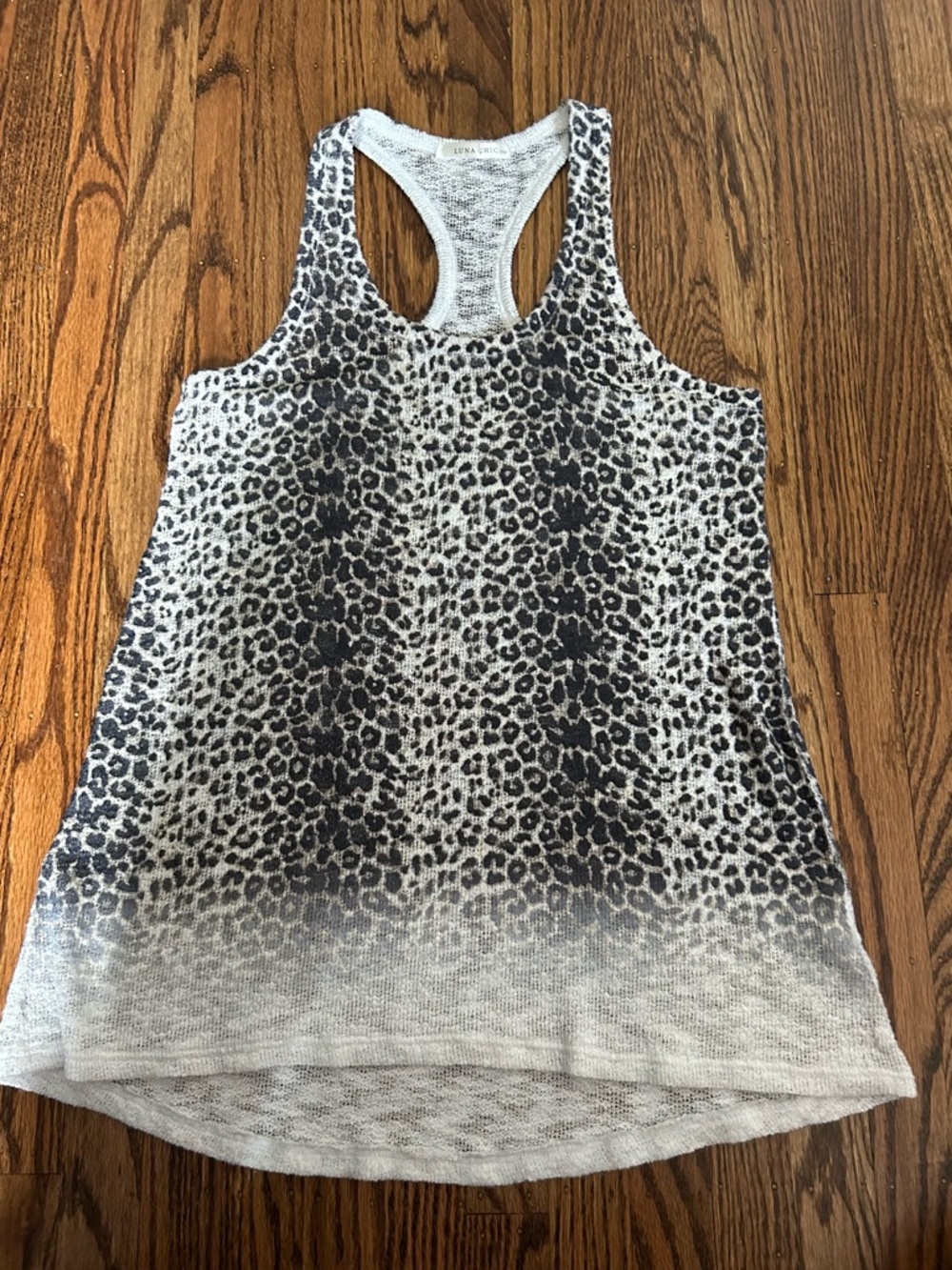 gray and black ombre leopard print racerback tank top - medium
